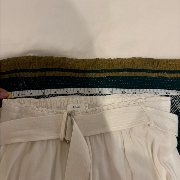 ALC belted white skirt - Picture 3 of 3